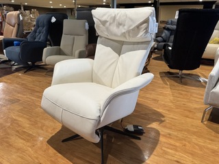 Relaxfauteuil, wit leer, elektrisch verstelbaar, zwarte poot